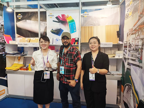 China-Importa&ccedil;&atilde;o e Exporta&ccedil;&atilde;o-Feira-jinbao-acr&iacute;lico-pvc-6